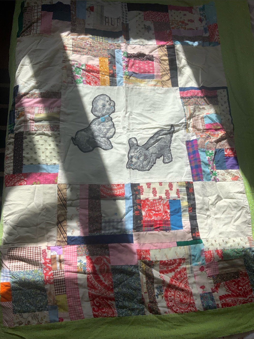 handmade quilt cover child size throw blanket fleece backed puppy dog appliqué
